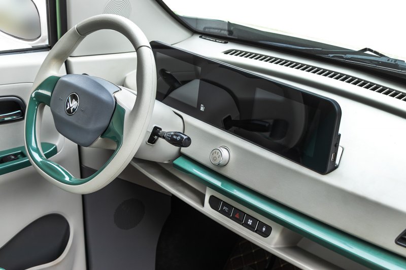 EEC Elektroauto Geco Star 6kW inkl. 72V 105Ah LiFePO4
